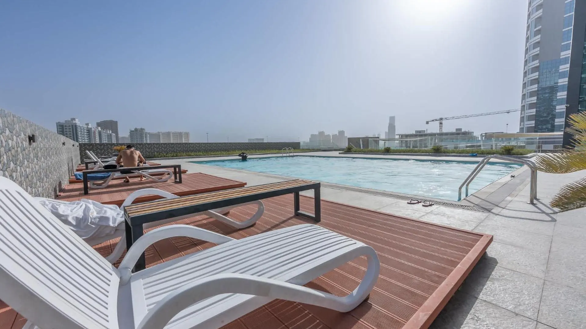 A Gorgeous Flat In The Heart Of Jvc Apartment Dubai