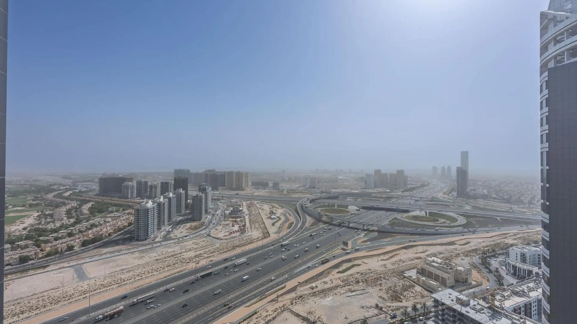 A Gorgeous Flat In The Heart Of Jvc Apartment Dubai