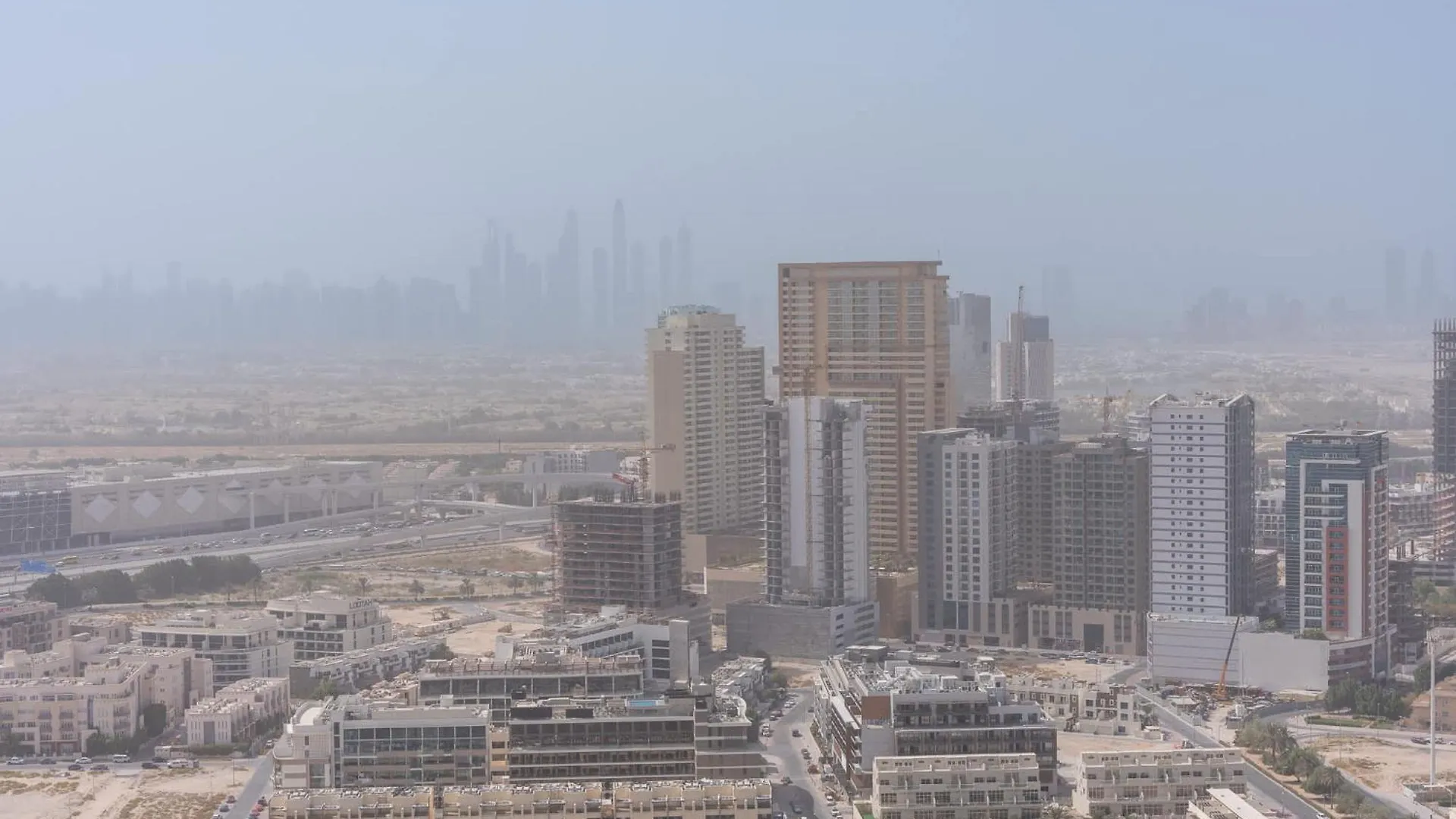 A Gorgeous Flat In The Heart Of Jvc Apartment Dubai